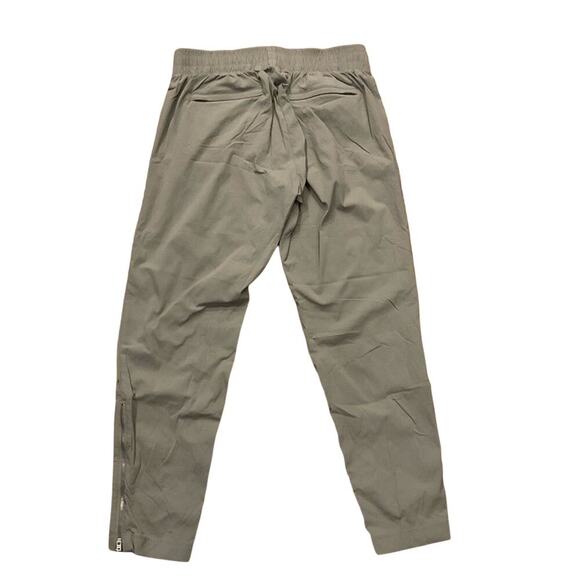 ATHLETA Women Mod Trekkie Crop Woven Pull-On Pants (291743) Gray - Size 4 - Picture 1 of 11